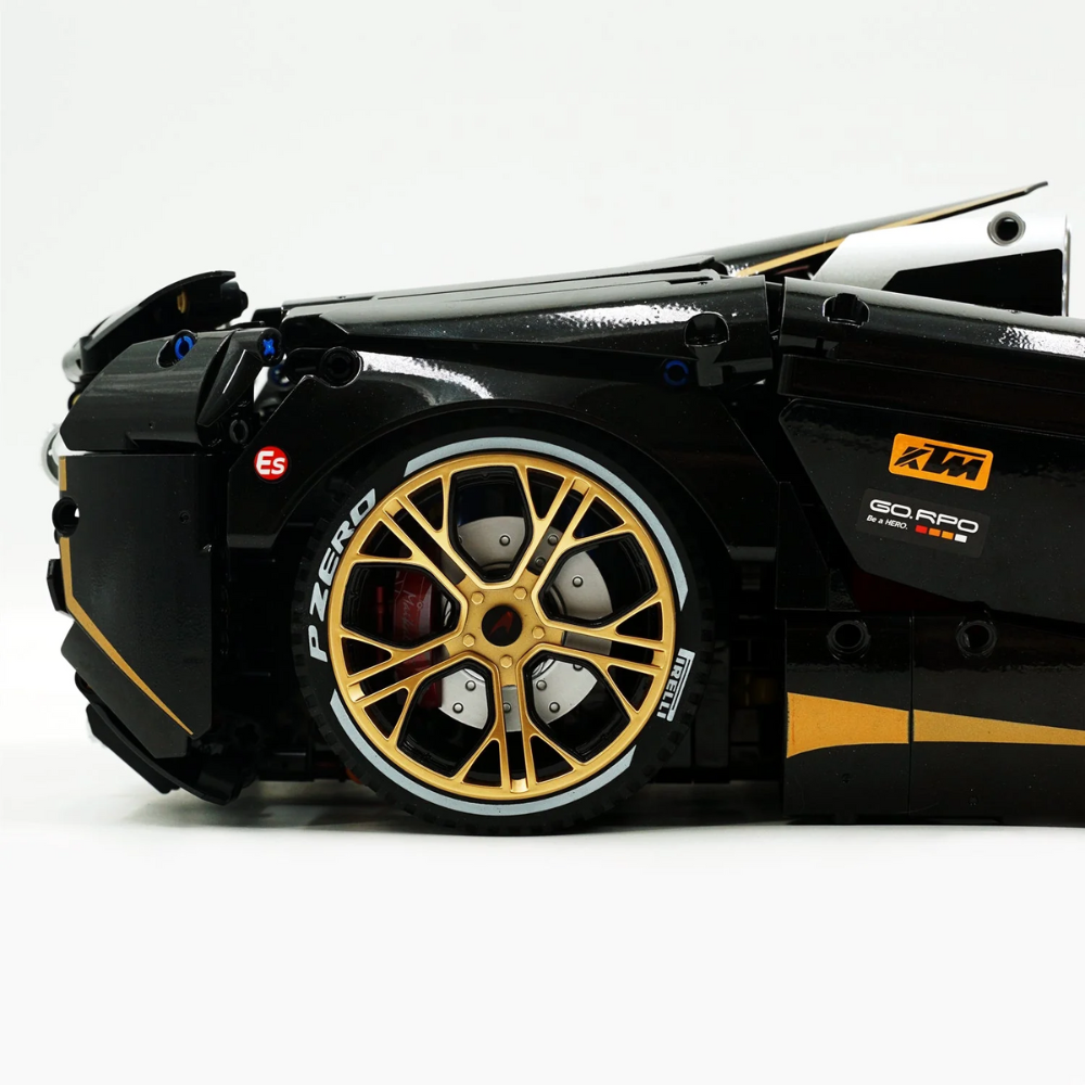 McLaren 720S – Remote-Controlled Hypercar (3,672 pcs)